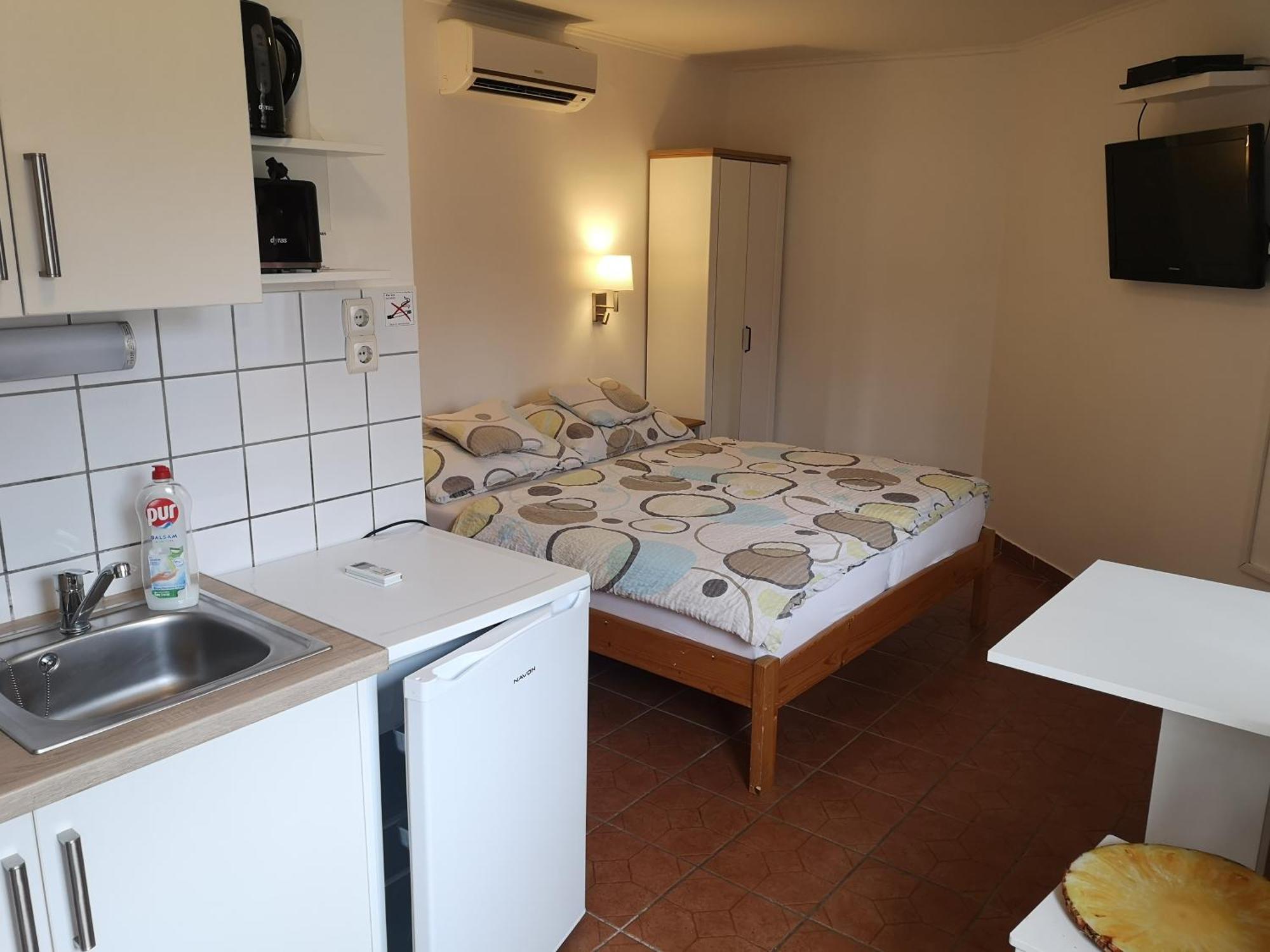 Apartman Kaszás Garden Mosonmagyaróvár Exterior foto