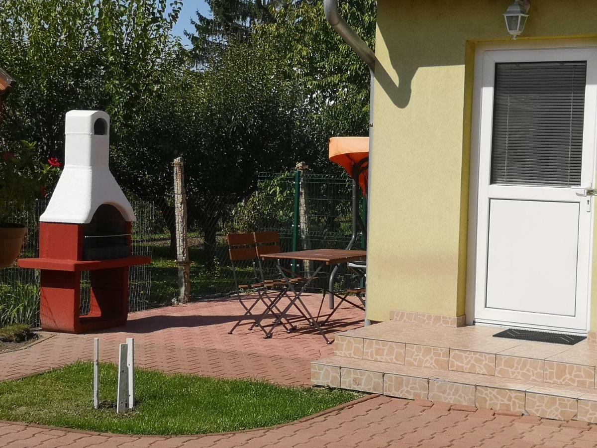 Apartman Kaszás Garden Mosonmagyaróvár Exterior foto