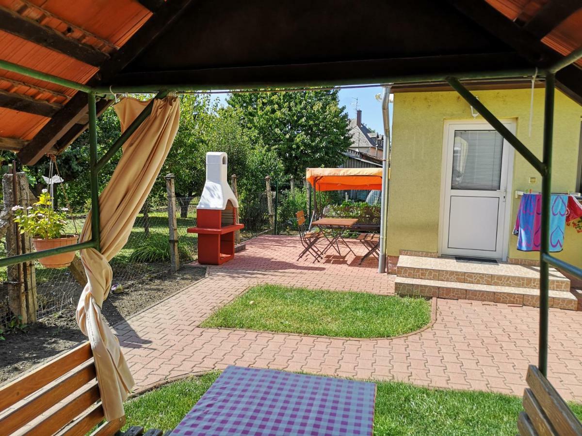 Apartman Kaszás Garden Mosonmagyaróvár Exterior foto